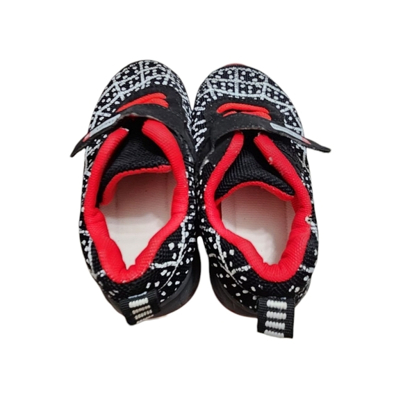 Spider Net Kids LOw Top Sneakers with, LED Light for Boys Light Up Toddler Shoes - Picture 9 of 10